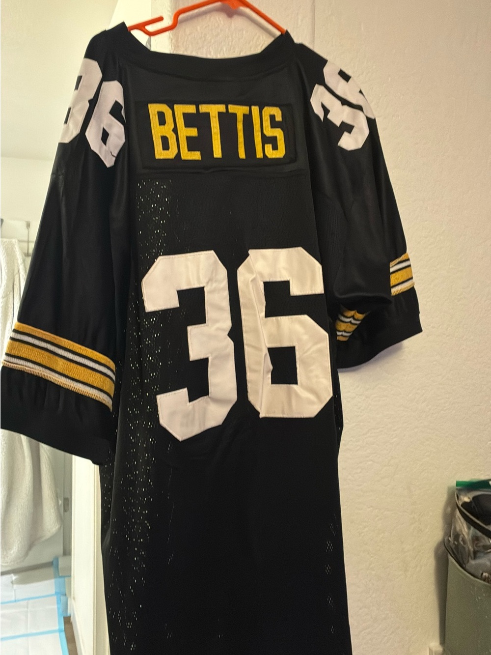 Black & Gold BETTIS #36 Football Jersey - Retro Team Style